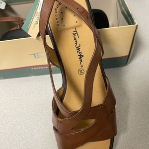 Thom McCan leather women’s shoes 5 1/2